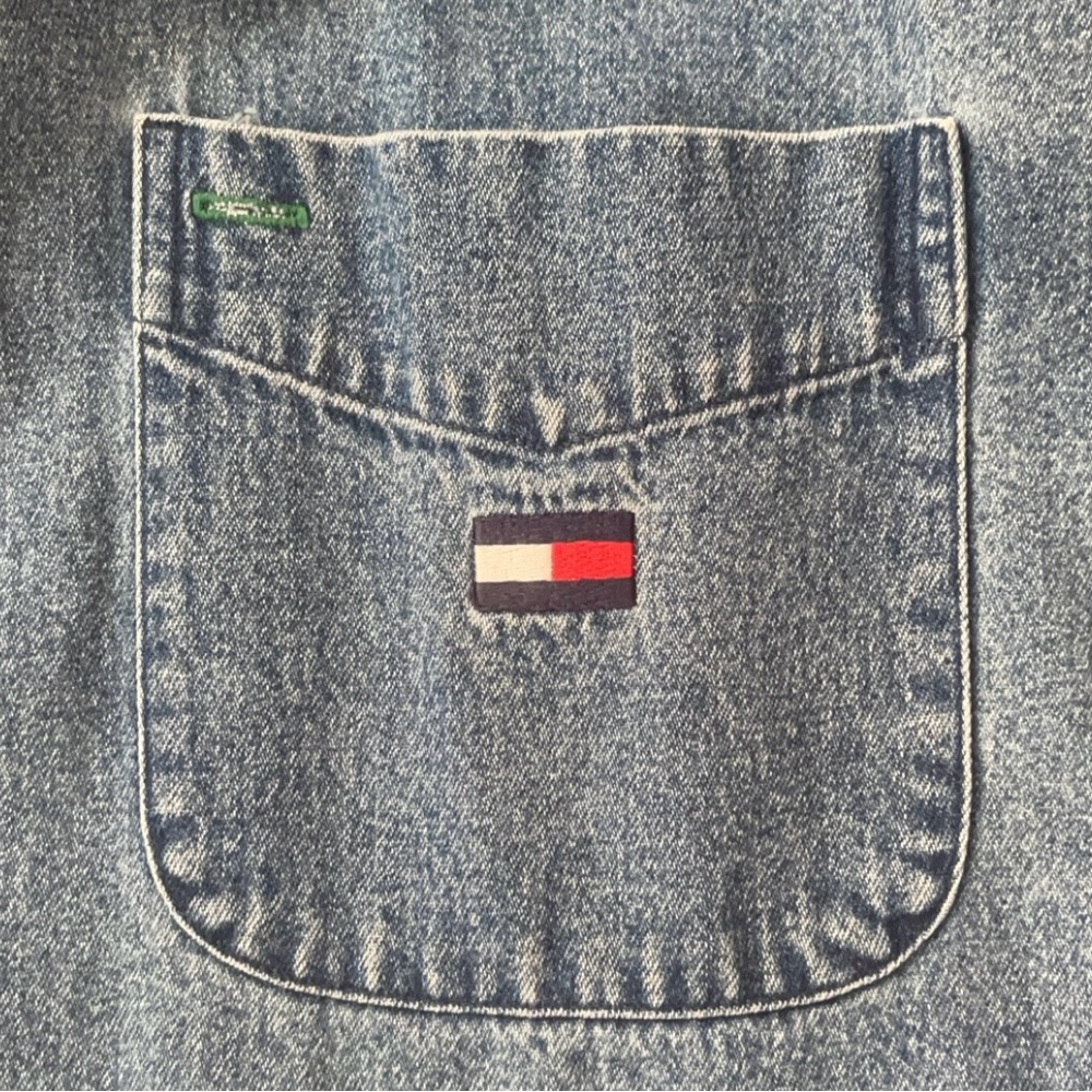 Tommy Jeans Button Down, Collared Jean Shirt. Great condition. Vintage. - Picture 4 of 6